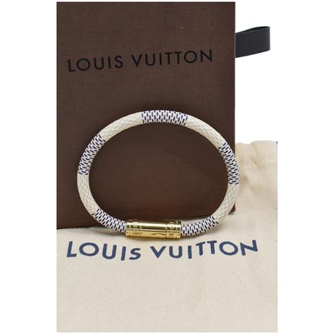 louis vuitton kleeblatt|louis vuitton keep it bracelet.